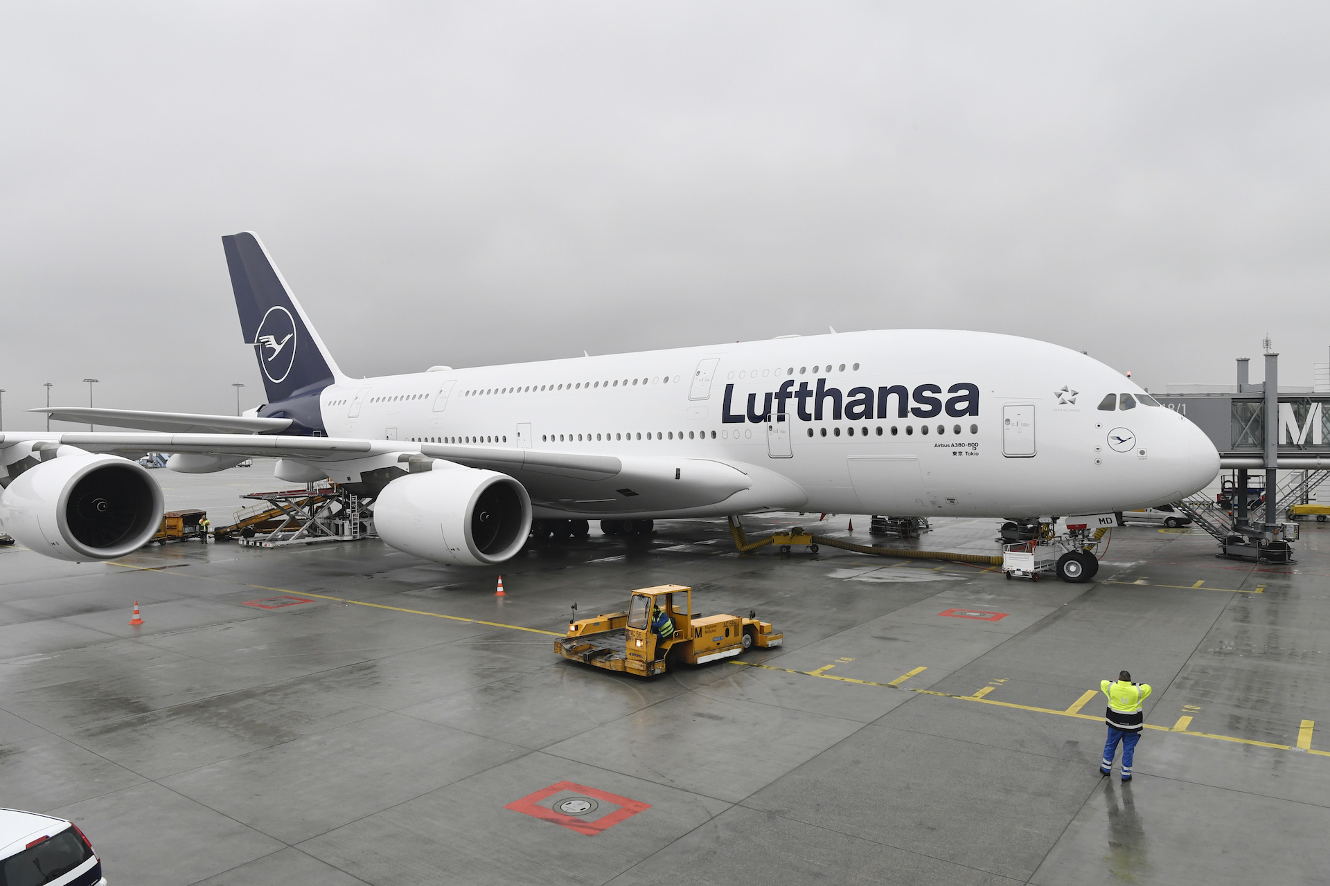 Lufthansa looks at a $10 billion bailout from the German government