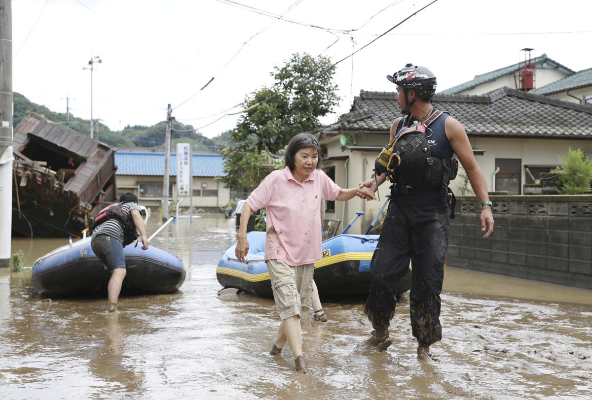 Massive flood kills in Japan - The Commune