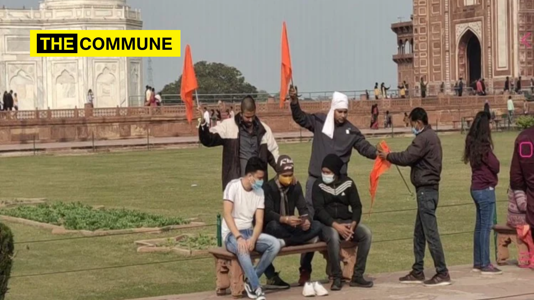 Islamists turn berserk, go on hypocritical Twitter rant after tourists pose with saffron flags in front of Taj Mahal