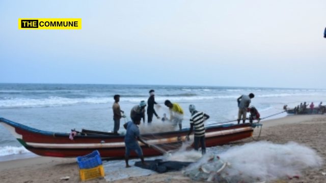 sri lankan navy details tn fishermen protest rameswaram